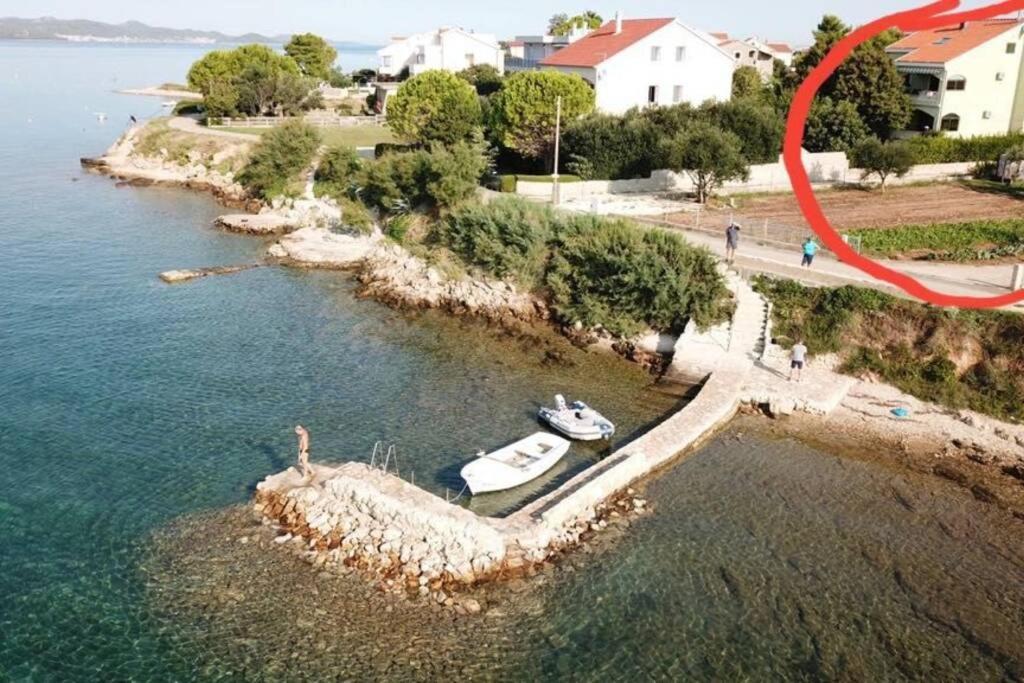 Apartman Adrijan Sukosan Bagian luar foto
