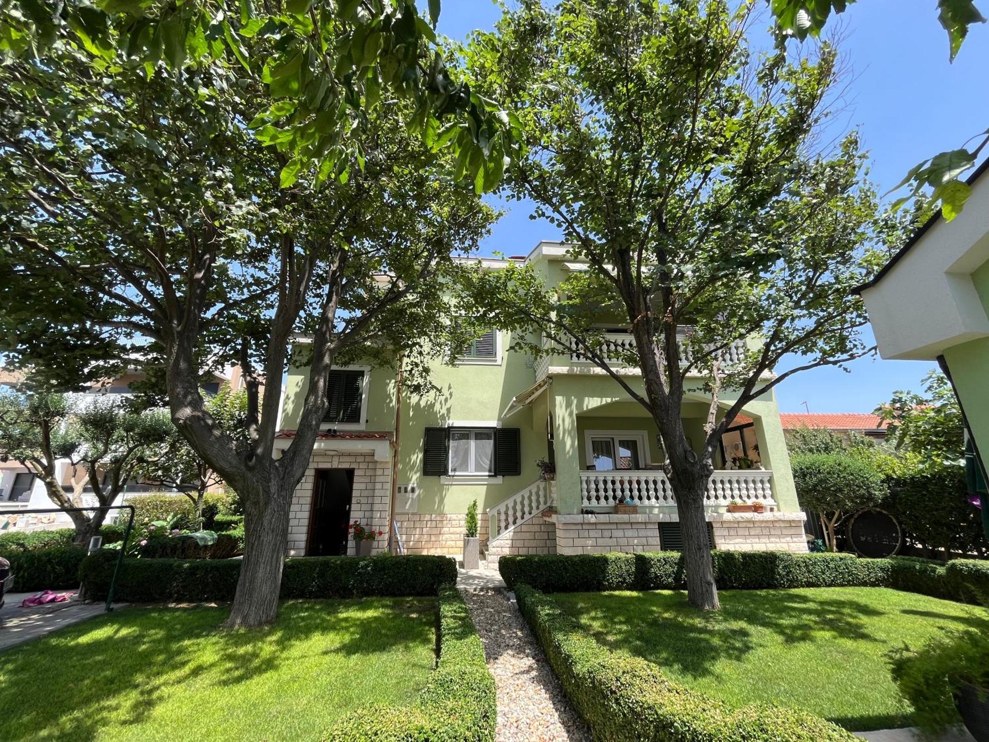 Apartman Adrijan Sukosan Bagian luar foto