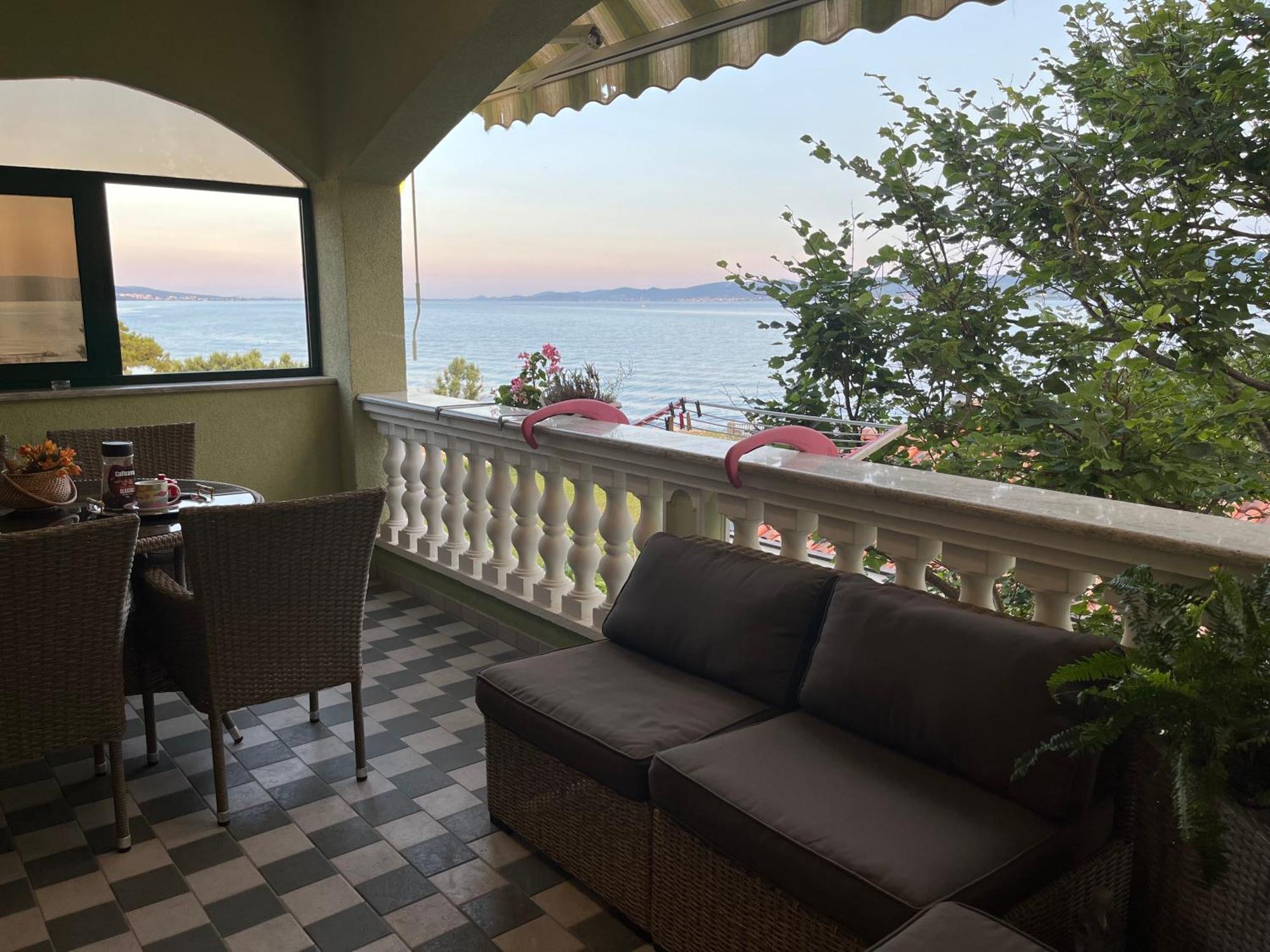 Apartman Adrijan Sukosan Bagian luar foto